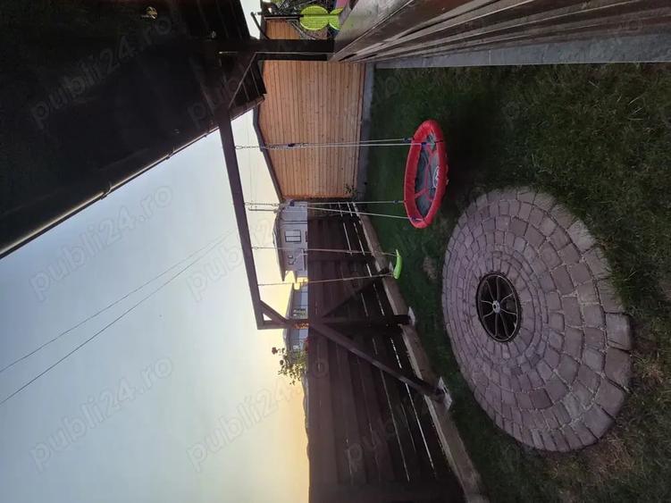 Casă cu 4 camere cu Teren 300 Mp în Central