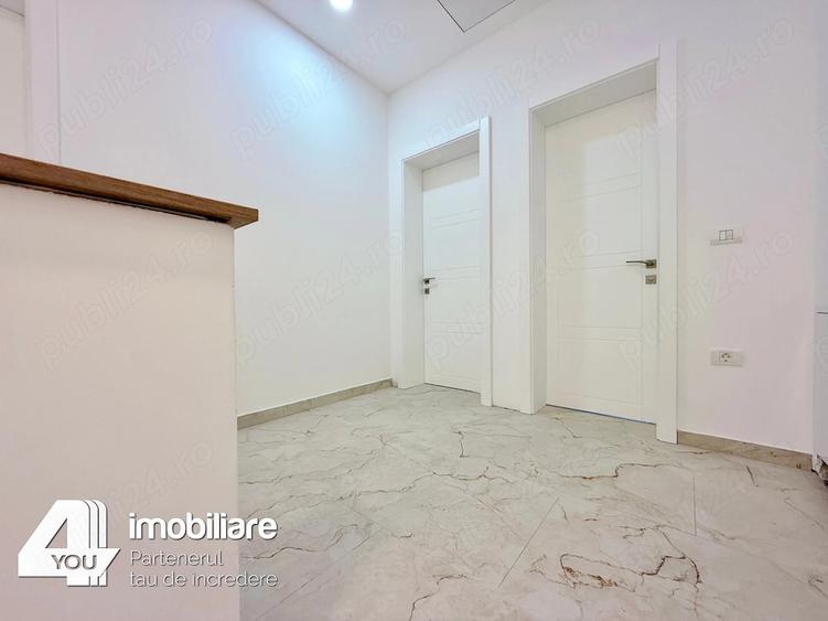 Casă cu 5 camere cu Teren 350 Mp în Livada