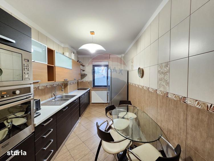 Apartament cu 3 camere, mobilat în Eminescu