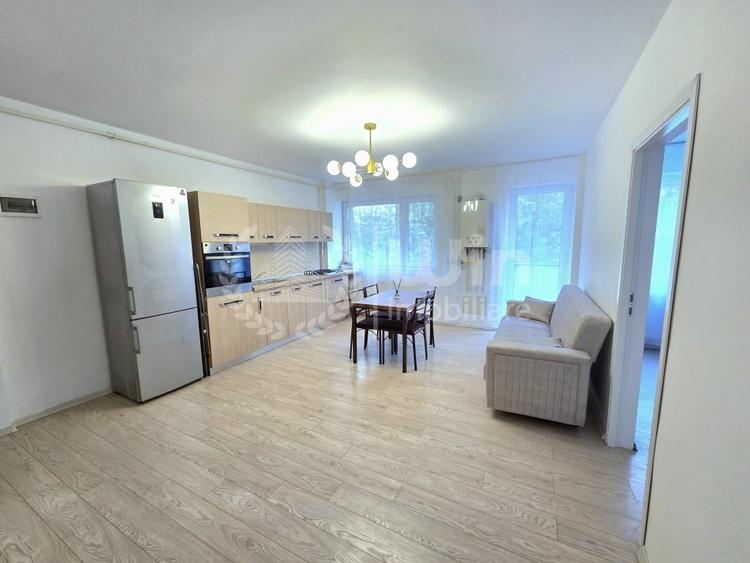 Apartament cu 2 camere semidecomandat, mobilat în Între Lacuri