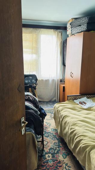 Apartament cu 3 camere decomandat în Ozana