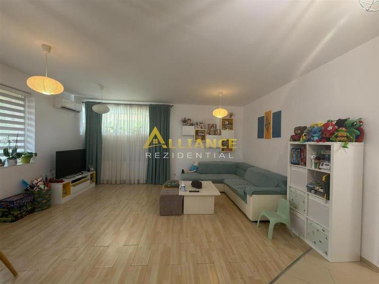 Apartament cu 2 camere decomandat, mobilat în Metalurgiei