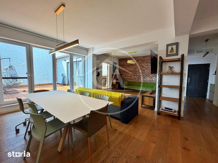 Apartament cu 4 camere decomandat în Centru Civic