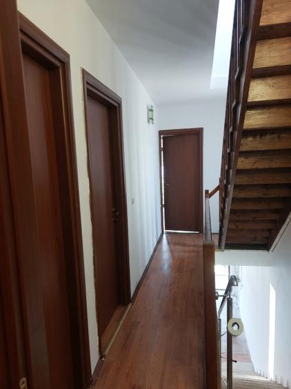 Casă individuală cu 5 camere cu Teren 120 Mp în Bucureștii Noi
