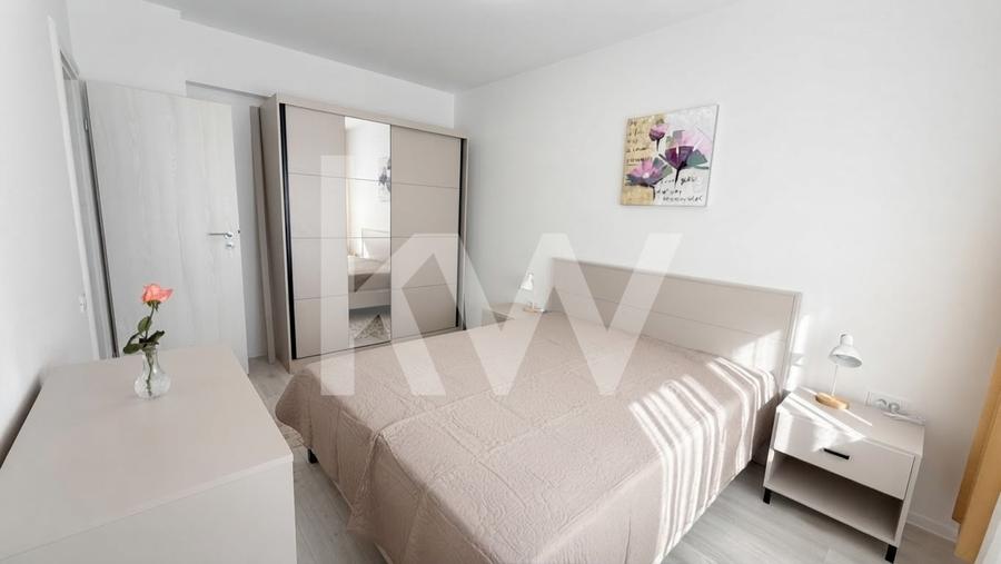 Apartament cu 2 camere decomandat în Tractorul