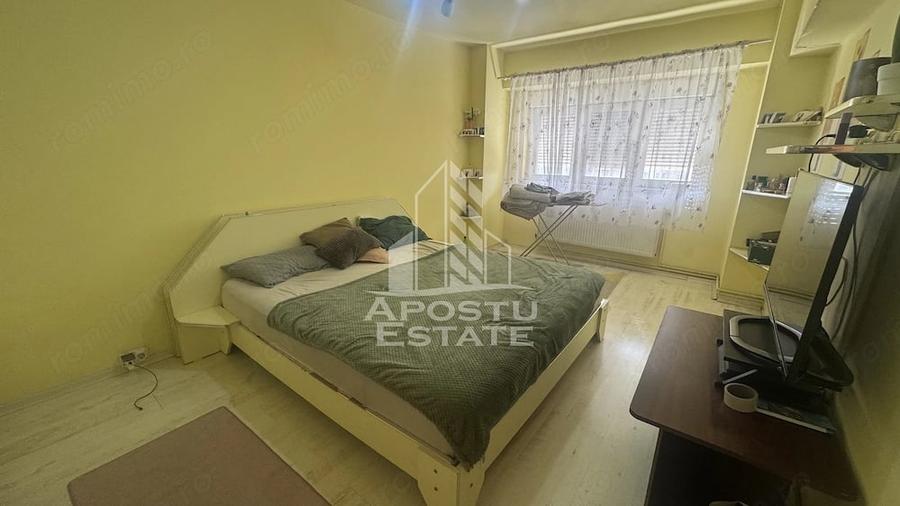 Apartament cu 2 camere decomandat în Simion Bărnuțiu