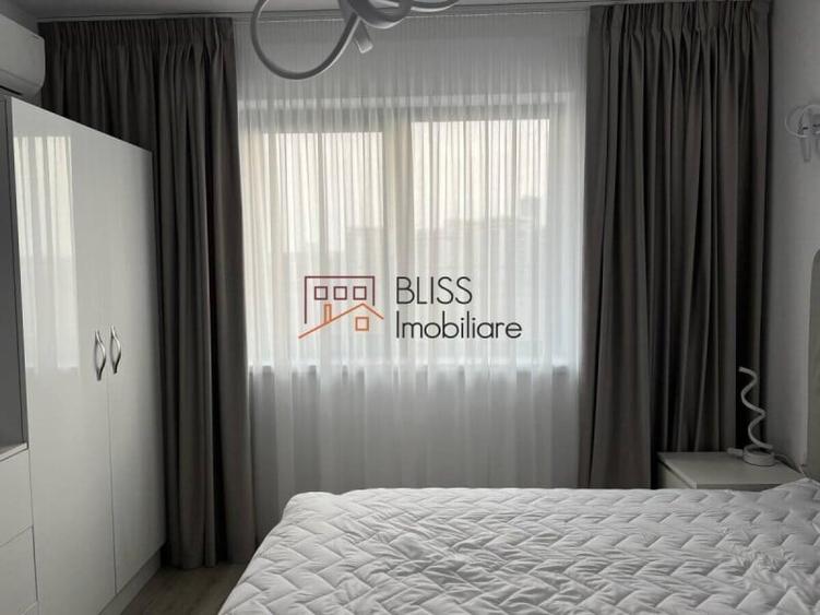 Apartament cu 3 camere semidecomandat, mobilat în Pipera