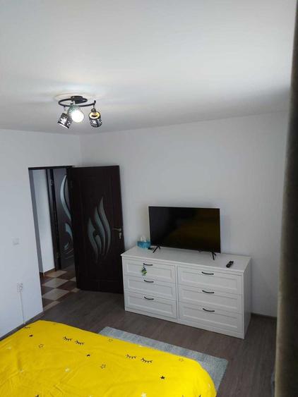 Apartament cu 2 camere nedecomandat în Micro 14