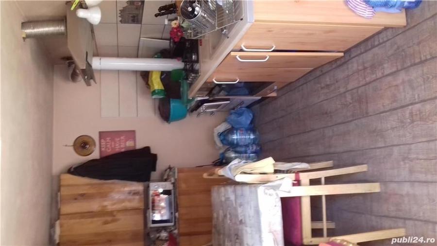 Casă cu 3 camere în Dobra