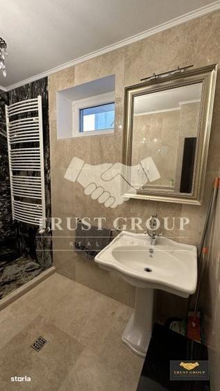 Apartament cu 3 camere semidecomandat în Herăstrău