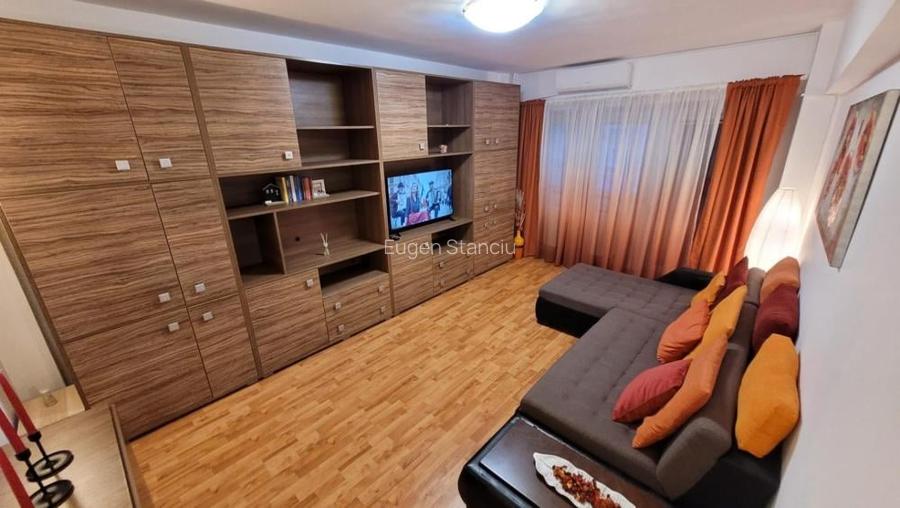 2 Camere Dacia Eminescu Mosilor