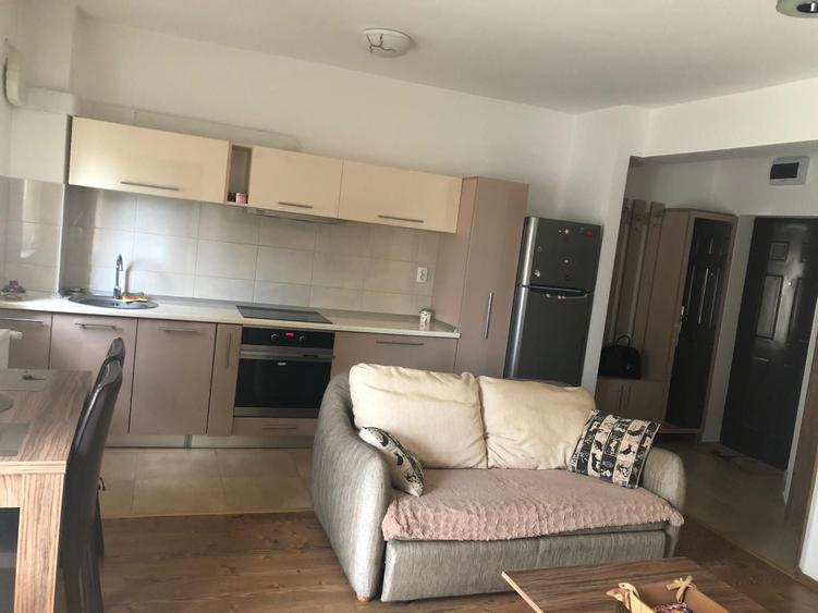 Apartament cu 2 camere semidecomandat în Sânmartin