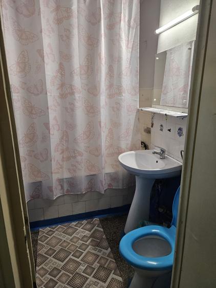 Apartament cu 2 camere semidecomandat în Crângași