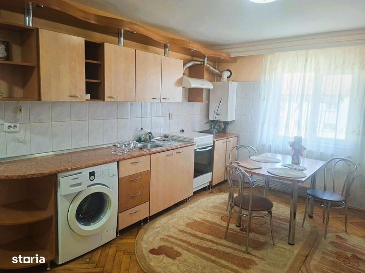 Apartament cu 2 camere decomandat în Central