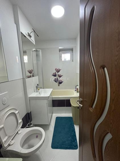 Apartament cu 3 camere decomandat, mobilat în Craiter