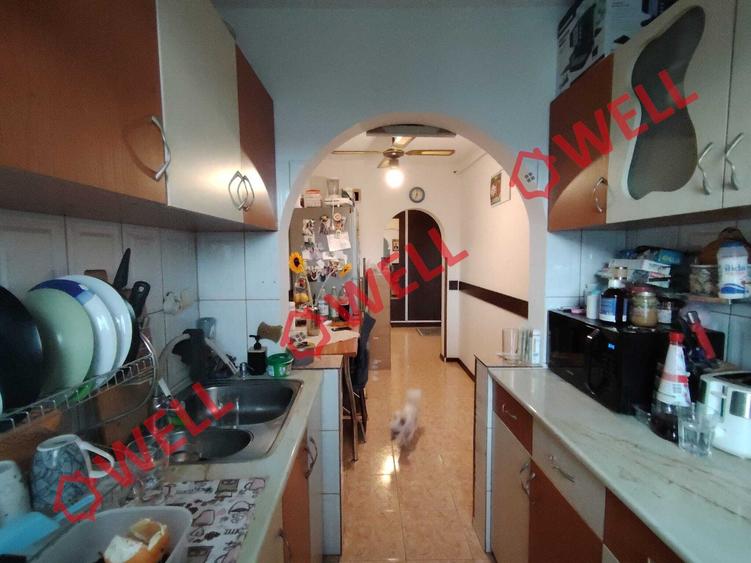 Apartament cu 3 camere în Simeria