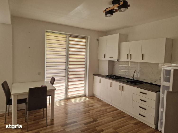 Apartament cu 3 camere decomandat în Sfântu Ilie