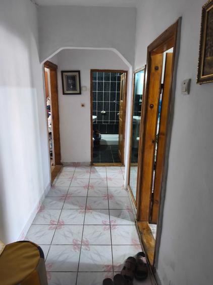 Apartament cu 2 camere decomandat în Uric
