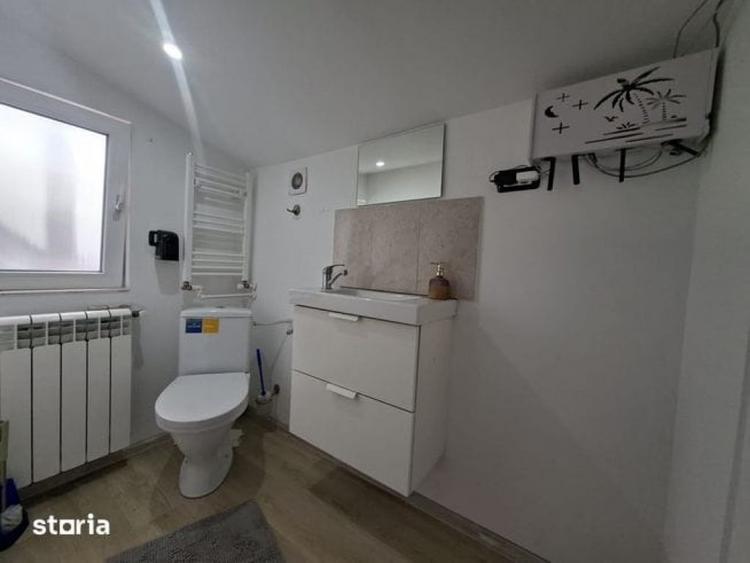 Casă cu 3 camere cu Teren 1600 Mp în Central