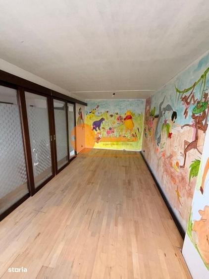 Apartament cu 4 camere în Crângași