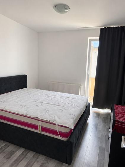 Apartament cu 2 camere decomandat în Florești