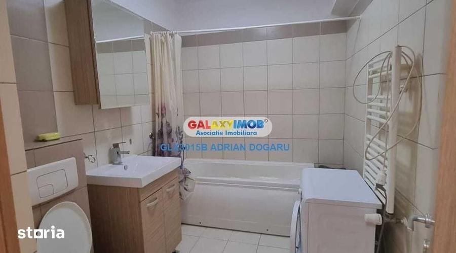 Garsonieră decomandată în Titan
