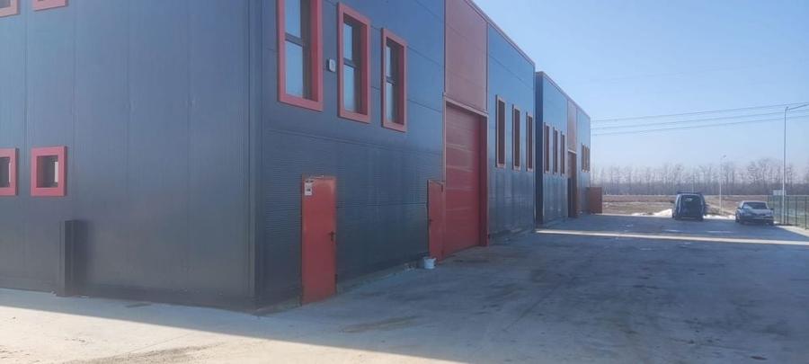 Spațiu comercial, de 538 mp, în Frumușani