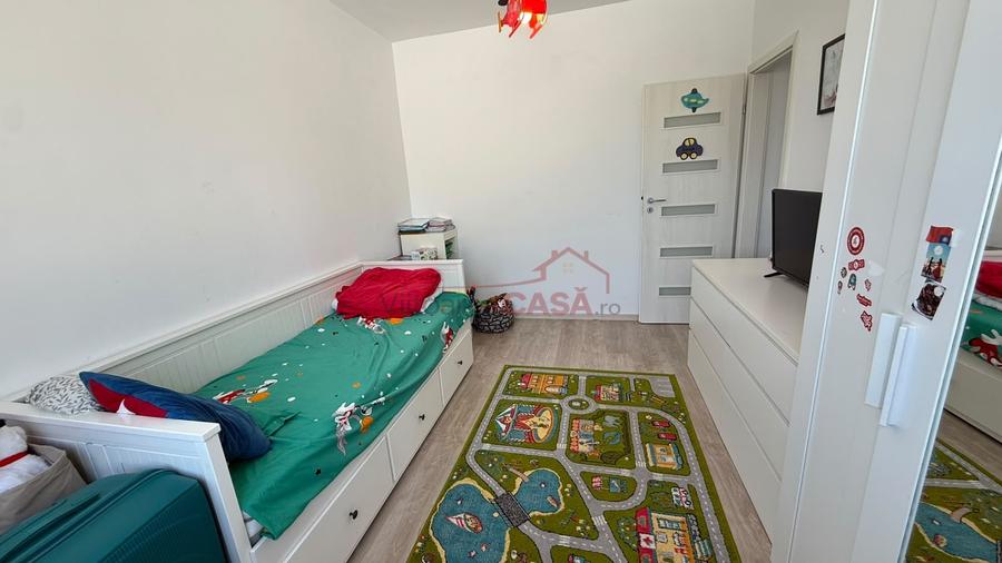 Apartament cu 3 camere semidecomandat, mobilat în Bragadiru