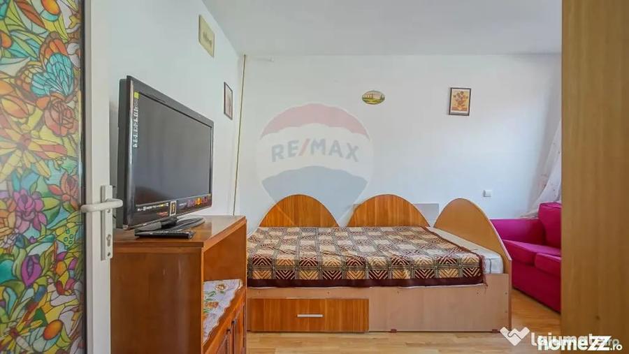 Casă cu 4 camere cu Teren 108 Mp în Schei