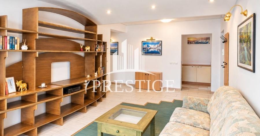 Apartament cu 2 camere decomandat, mobilat în Ștrand