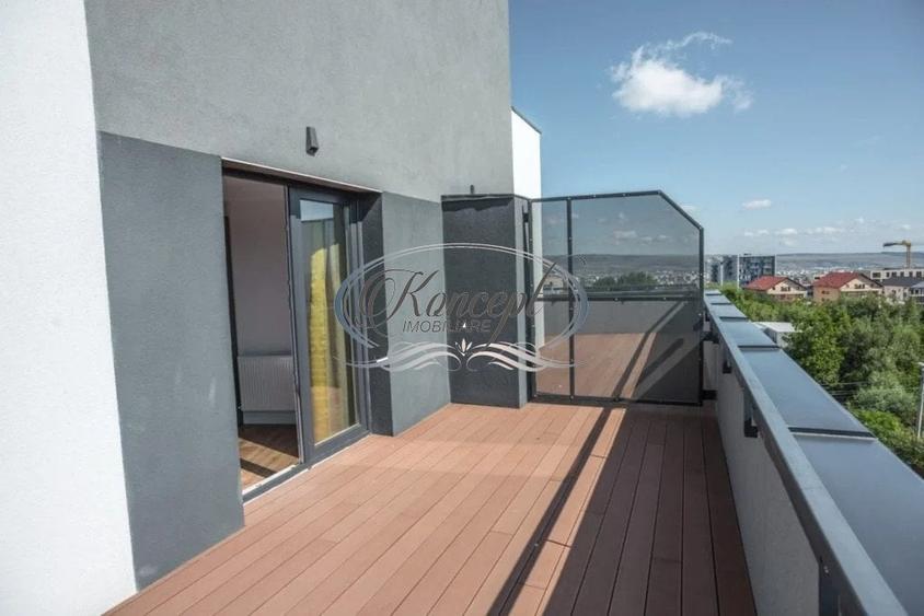 Apartament cu 2 camere semidecomandat, mobilat în Calea Turzii