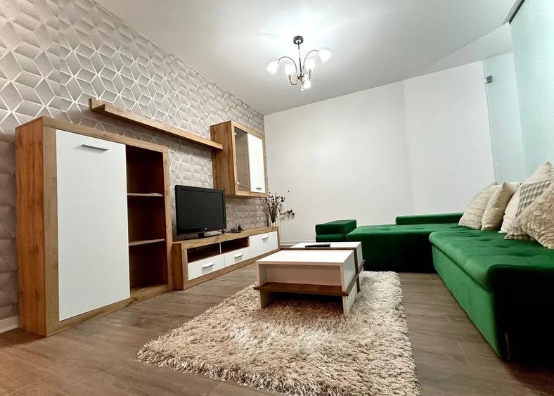 Apartament cu 2 camere semidecomandat, mobilat în Pipera