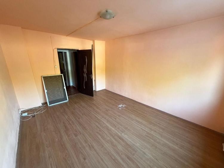 Apartament cu 2 camere decomandat în Iris
