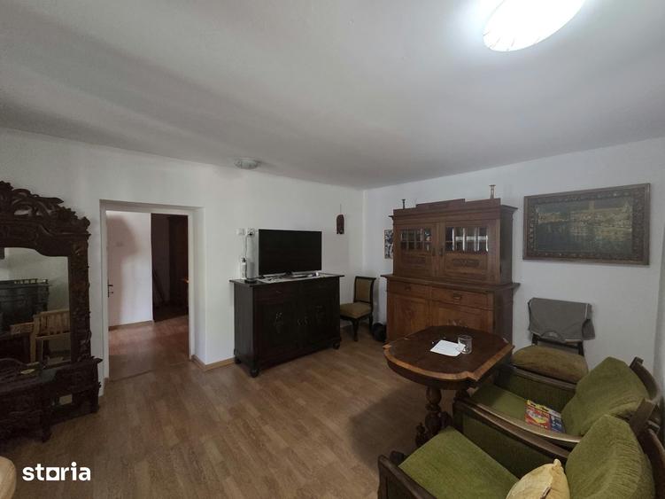 Casă cu 3 camere cu Teren 315 Mp în Central