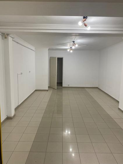 Spațiu comercial, de 35 mp, în Central