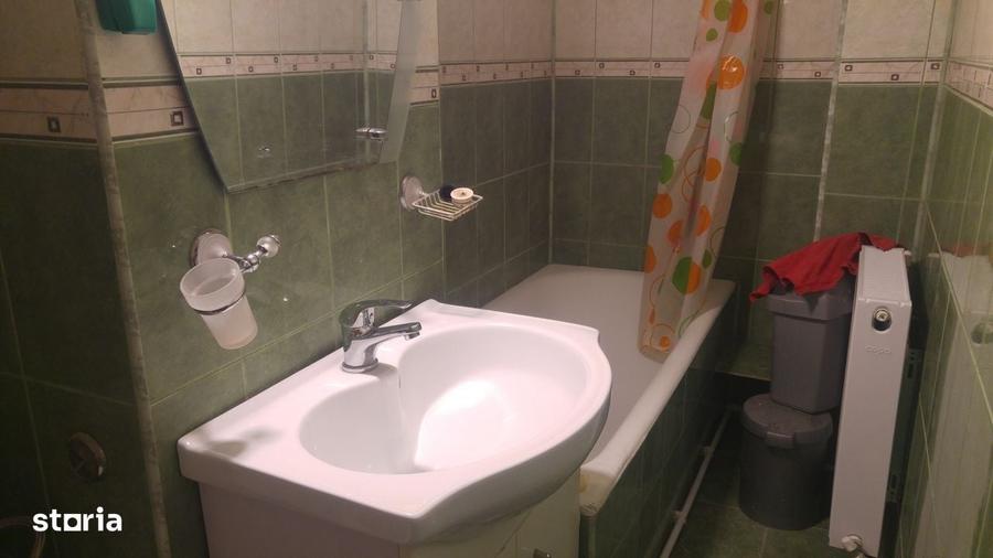Apartament cu 3 camere decomandat în Unirii Sud