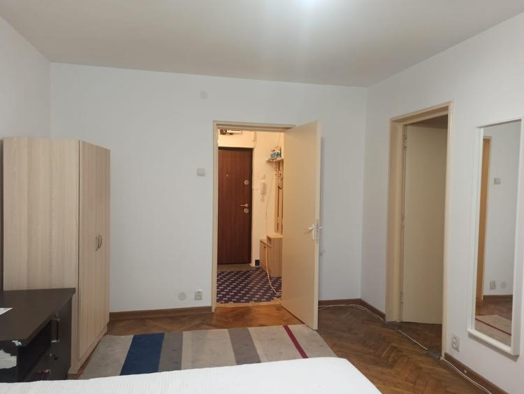 1 Mai-Domenii, apartament 2 camere spatios, etaj1/10 - 2