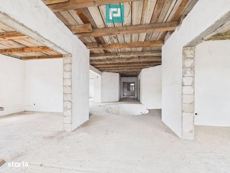 Casă cu 4 camere în Donceni