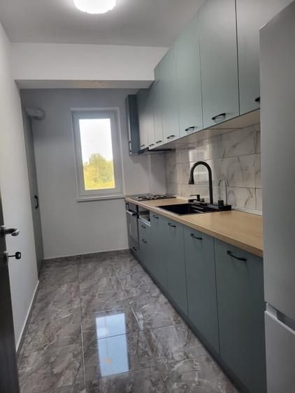 Apartament cu 2 camere decomandat, mobilat în Gherăiești