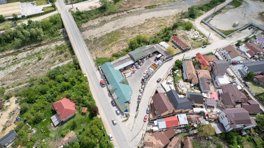 Spațiu comercial cu teren 1.860 mp și vad comercial format-Jiblea Veche, Călimăn - 1