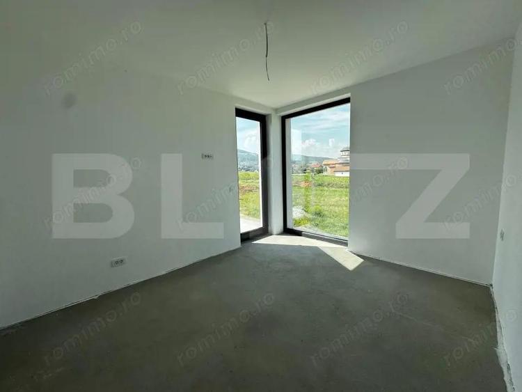Casă cu 4 camere cu Teren 397 Mp în Central