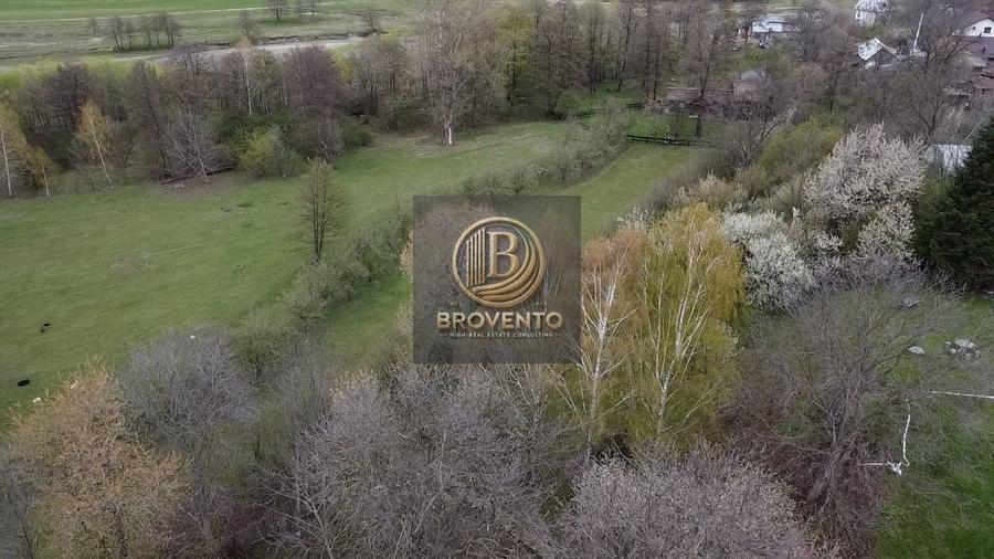 Casă individuală cu 12 camere cu Piscina în Central