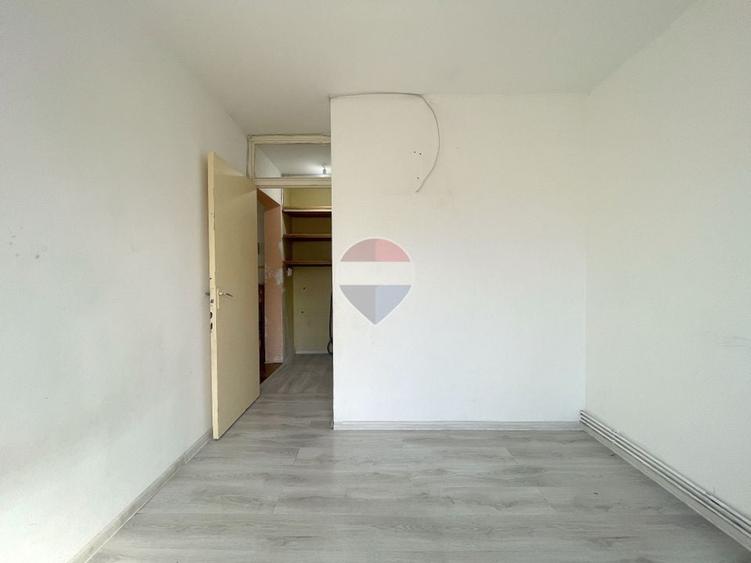 Apartament cu 2 camere decomandat în Astra