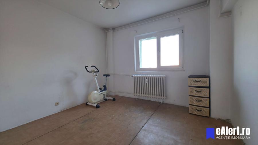Apartament 4 camere, etaj 9/9 cu etaj tehnic, Str. Mărgeanului, Sector 5 - 28