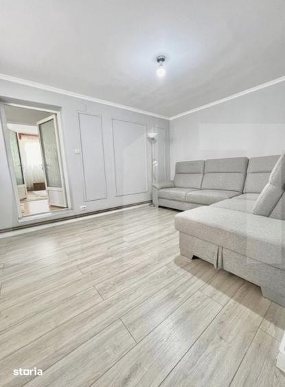 Casă cu 6 camere cu Teren 495 Mp în Ronaț