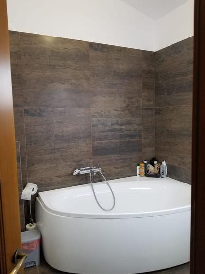 Casă individuală cu 3 camere cu Canalizare în Tărlungeni