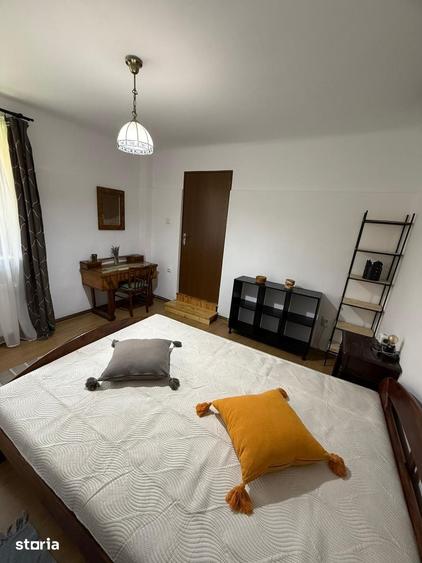 Apartament cu 2 camere semidecomandat în Central — fotografia 3