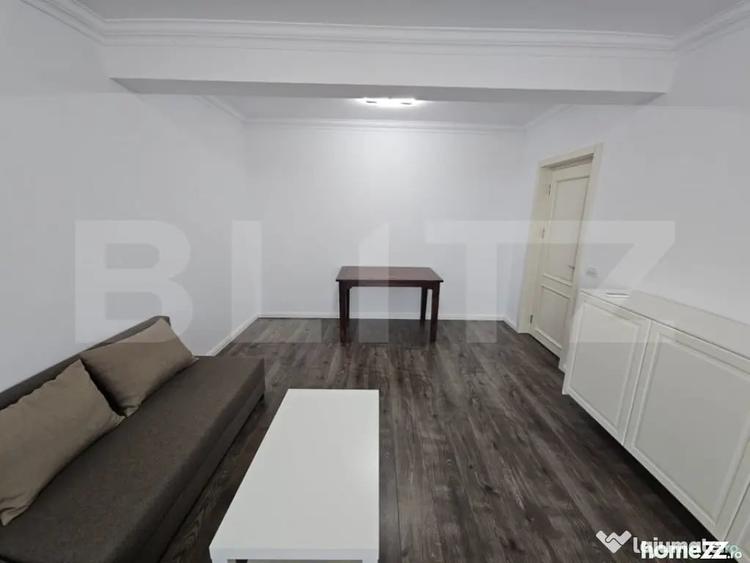 Apartament cu 3 camere decomandat în Valea Lupului