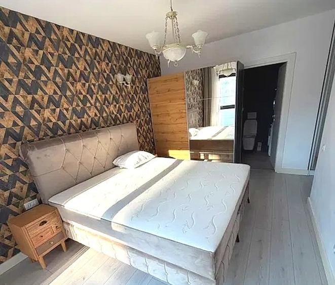 Apartament cu 3 camere decomandat, mobilat în Pipera