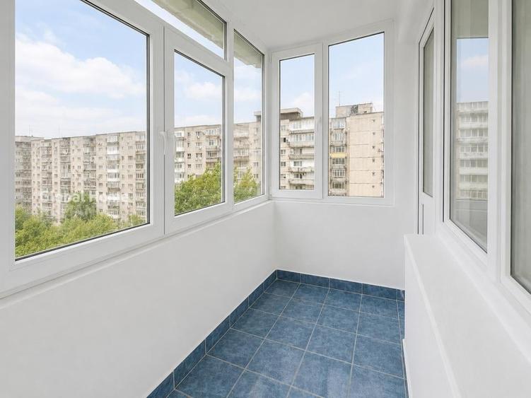 Apartament cu 3 camere semidecomandat în Drumul Taberei
